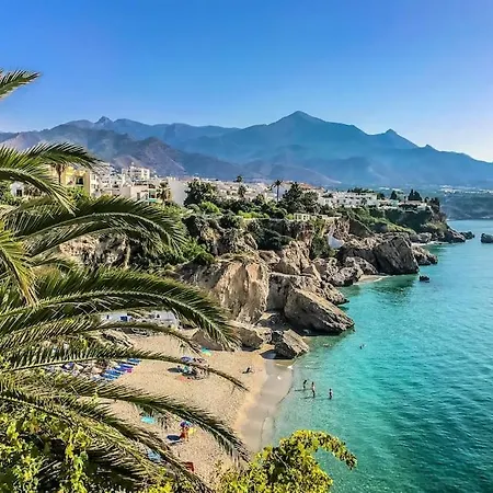Capistrano Village * Nerja