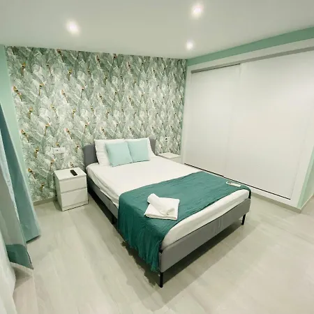 Capistrano Village * Nerja